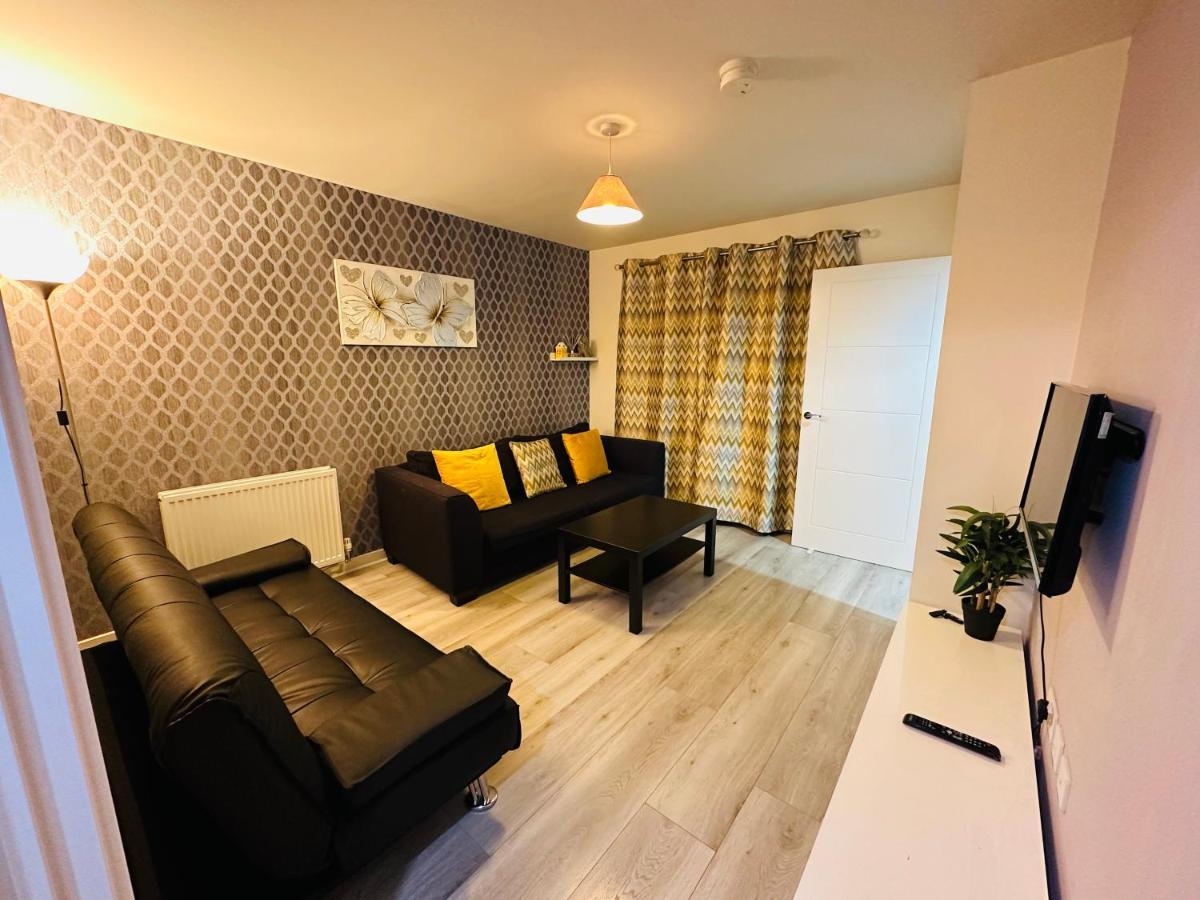 Modern 3 Bed Villa With Free Parking And Garden Close To City Center And Edinburgh Airport Zewnętrze zdjęcie